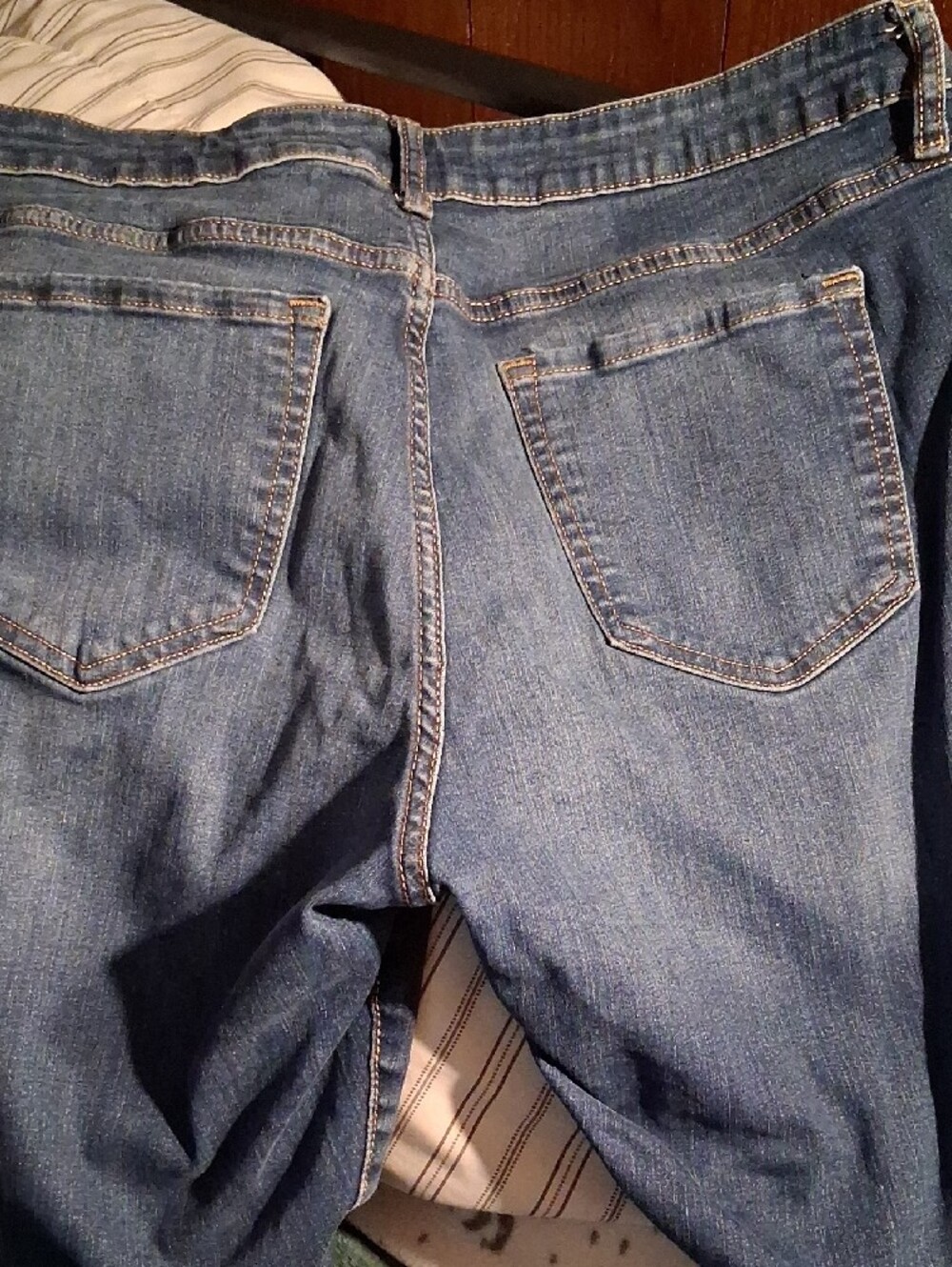 GAP Women's Medium Blue Skinny Jeans with Knee Rips - Picture 9 of 9